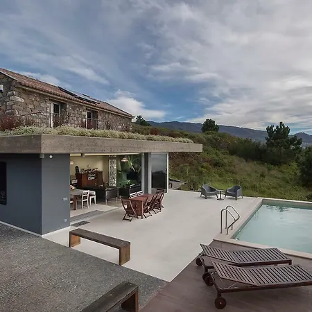 Villa Fig Tree House *