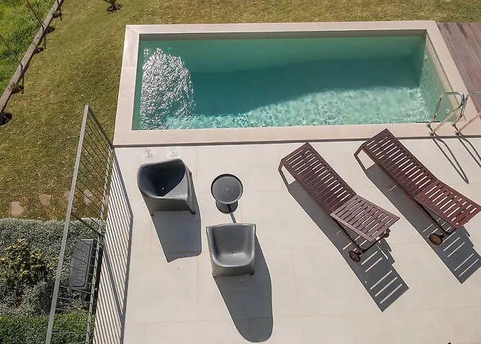 Fig Tree House Villa *